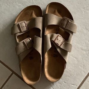 New Birkenstock Arizona size 43